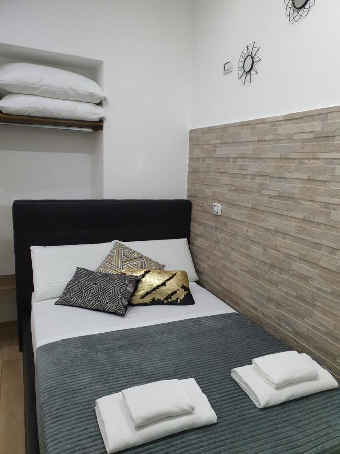 Marla Rooms La Spezia Ngoại thất bức ảnh